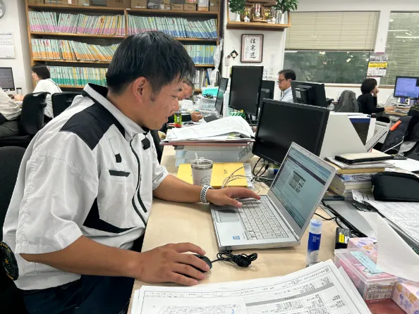 社内業務