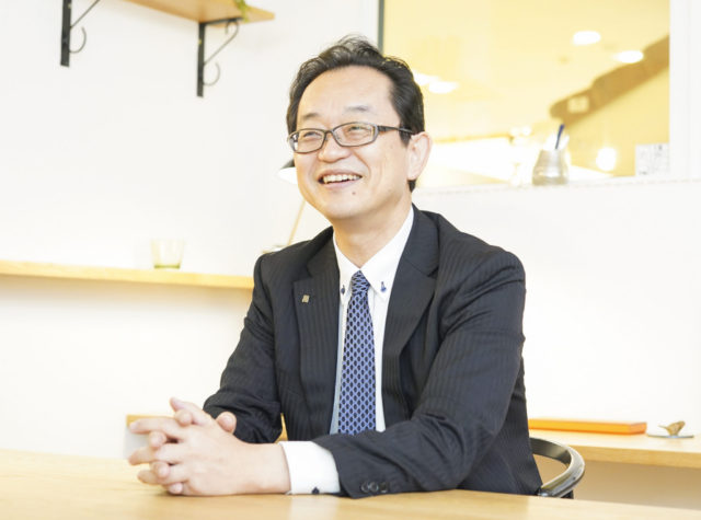 大平 秀人