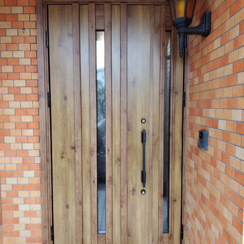 快適と安心をデザインする。防犯 × 断熱 性能を極めた玄関へ