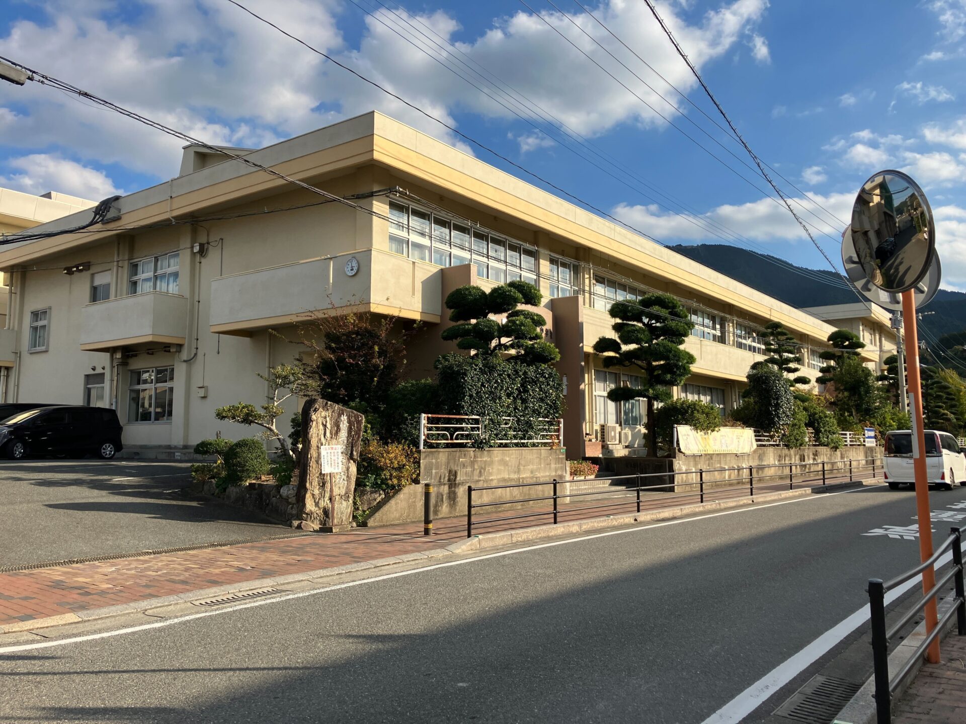 篠栗町立篠栗中学校