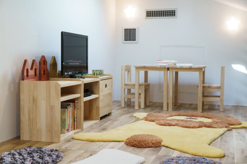 勾配天井の小屋裏収納(参考写真)
